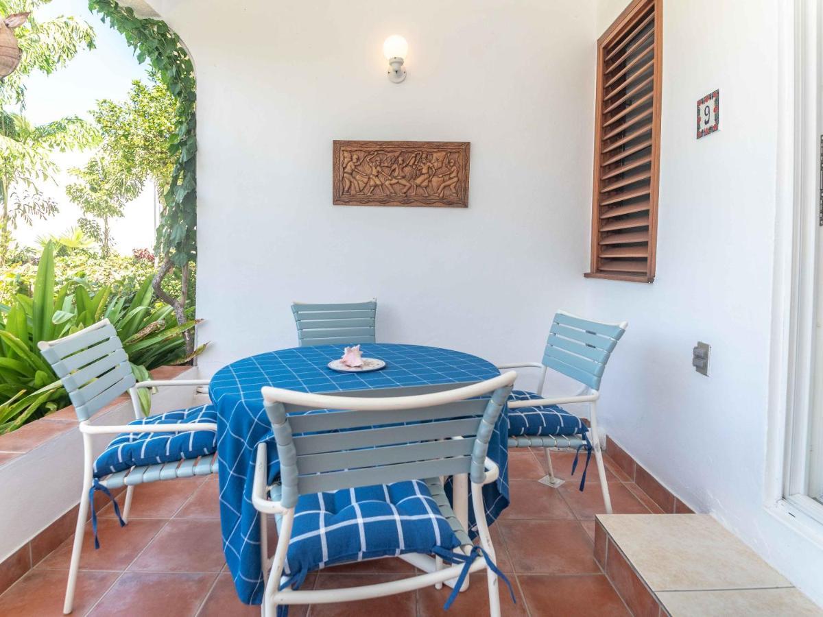 Antigua Village Beach Resort Dickenson Bay Екстериор снимка