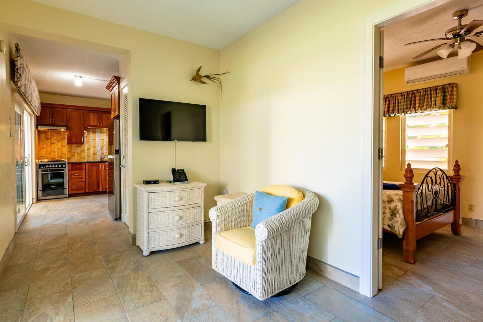 Antigua Village Beach Resort Dickenson Bay Екстериор снимка